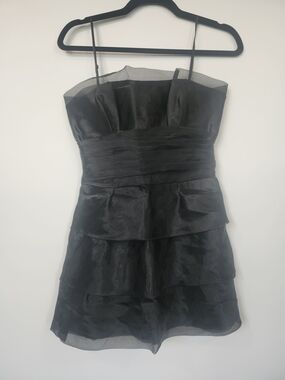 MAX & CLEO NWOT Black Tiered Organza Cocktail Dress Size 6